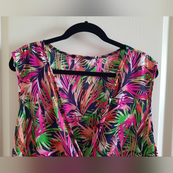 Floral Print Silky Tank - Picture 3 of 10